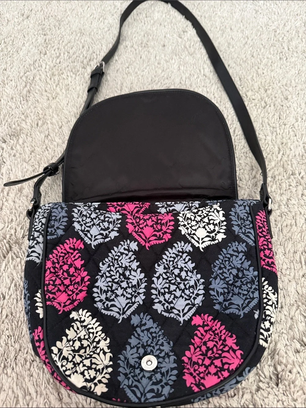 Vera Bradley stylish quilted